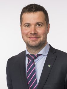  Profilbilde av Geir Pollestad (Sp), leder av Stortingets næringskomité. 